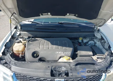 2014 Dodge Journey Sxt z USA, uszkodzony, nr VIN 3C4PDDBG0ET128057